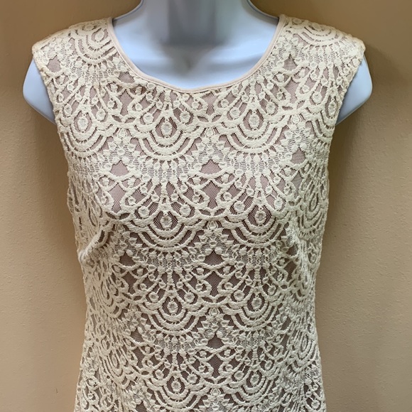 Women’s Sleeveless Dress, Size 4 - Picture 2 of 10